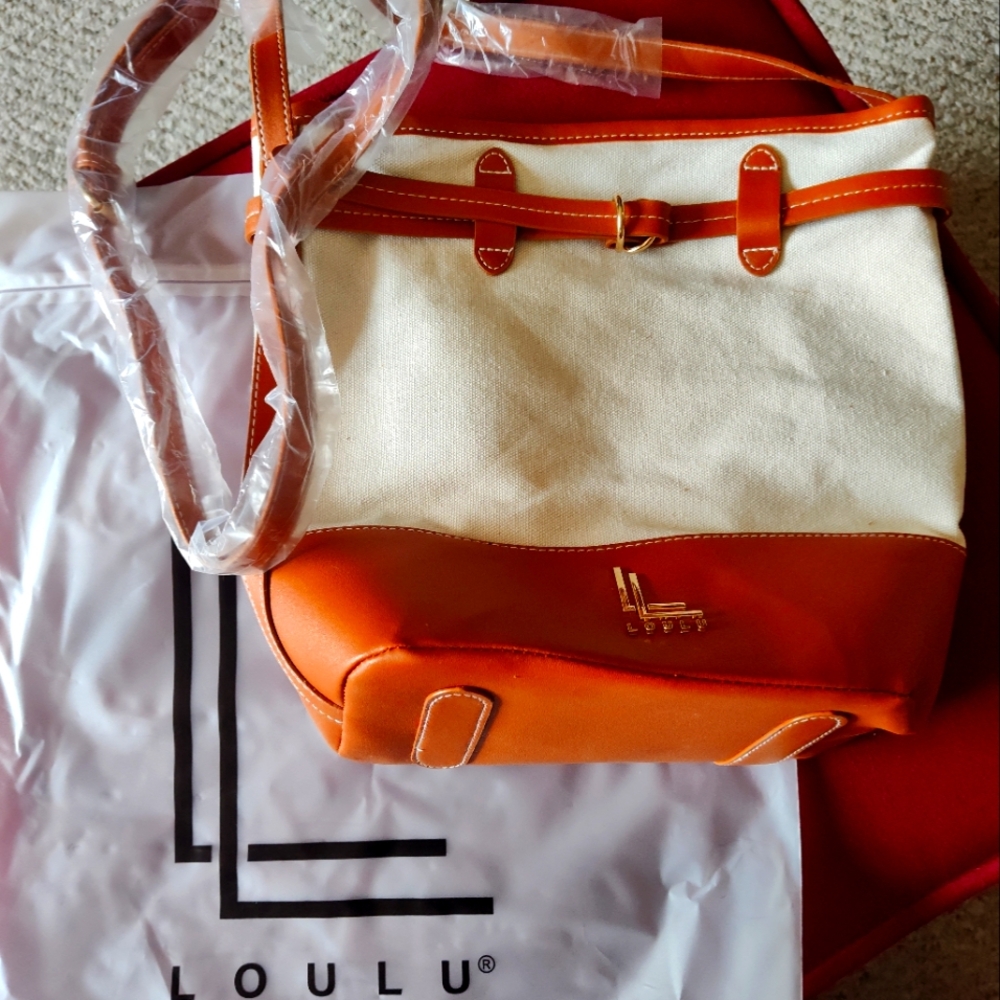 NIB - LouLu Handbag - Canvas Bucket Bag